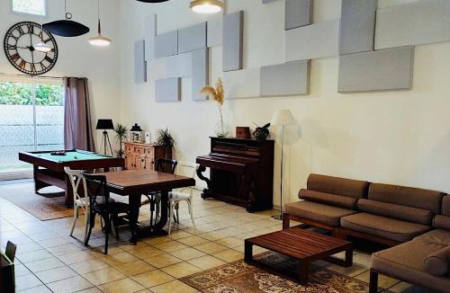 Marcollin House | Le Clos des Collières