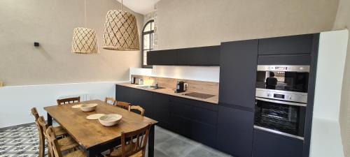 Balazuc House | Le Clos des Ducs, Balazuc centre, proche plages ardèche
