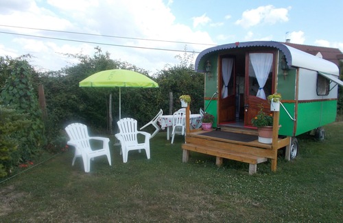 Ange RV Rental | Le Clos des Epinettes