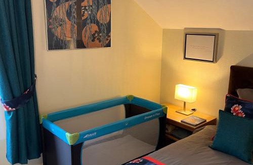 Notre-Dame-de-l'Isle Bed & Breakfast | Le Clos des Vignes