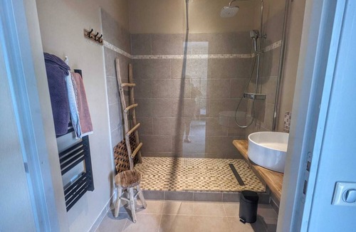 Treuzy-Levelay House | Le Clos des Lys