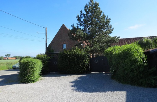 Nieppe House | Le Clos des Meuniers welcomes its guests in the calm and tranquillity of the countryside