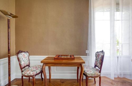 Jassans-Riottier House | Le Clos des Pervenches