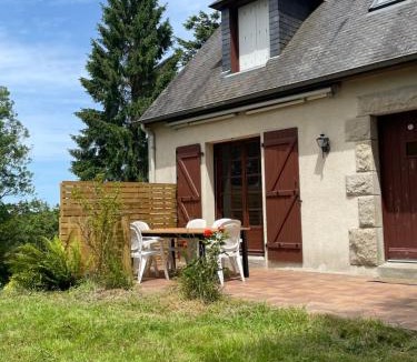 Lanvallay House | Le clos des terres