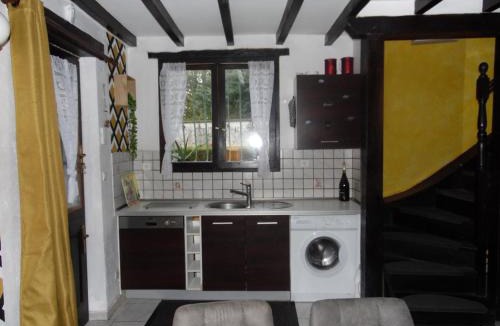 Montholon House | Le clos des tuileries