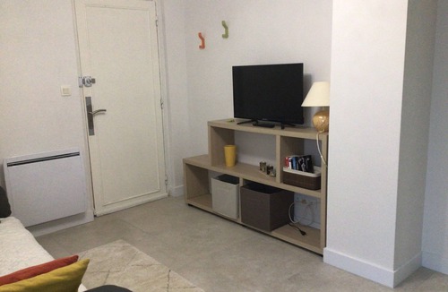 Brive-la-Gaillarde Apartment | Le Clos Domenat 1