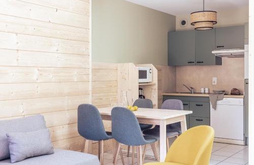 Bagneres-de-Bigorre Apartment | Le Clos du 5 - Appart Hotel Bagneres