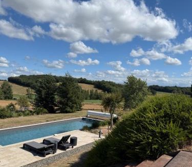 Clermont-Pouyguilles Villa | Le clos du Broca