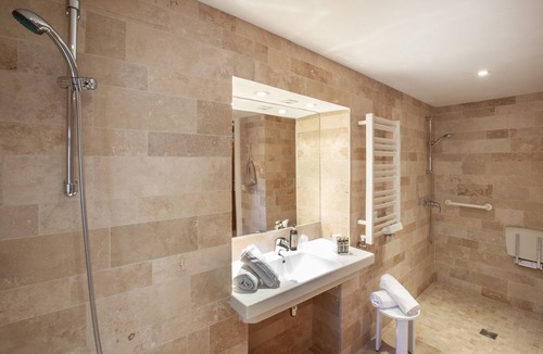 Bonnieux Hotel | Le Clos du Buis