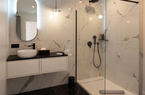 Amboise House | Le Clos du Château