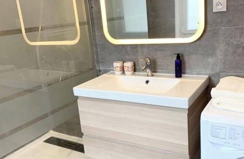 Avon Apartment | Le Clos Du Chateau in Avon