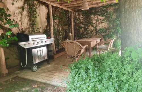 Vendeuvre-du-Poitou Bed & Breakfast | Le clos du coteau