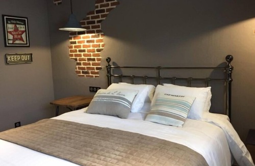 Courset Bed & Breakfast | Le Clos Du Miroir