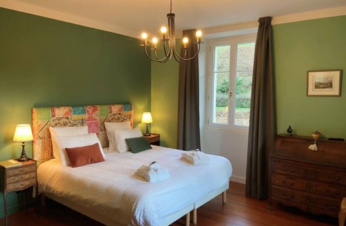 La Chapelle-du-Bard House | Le Clos Du Tulipier