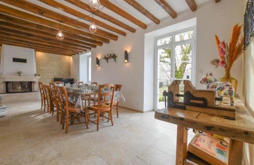 Rouvres-les-Vignes House | Le clos embelli