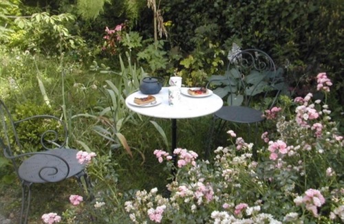 Bois-le-Roi Bed & Breakfast | Le Clos Fleuri