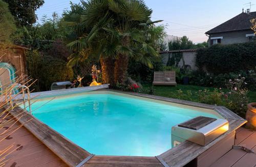 Taverny House | Le clos fleuri
