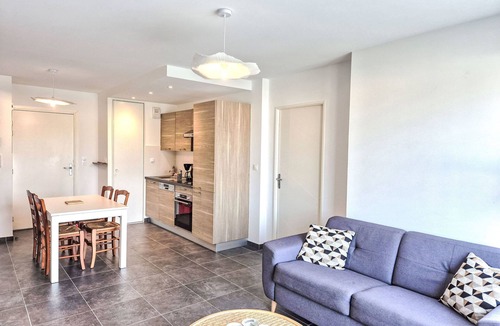 Esperance-Cottages Apartment | Le Clos Fontaine by Interhome