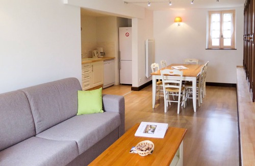 Saint-Vincent-de-Cosse Apartment | Le Clos des Rives by Interhome