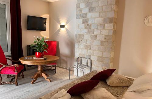 Haybes Bed & Breakfast | Le Clos Joli