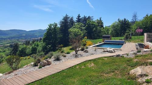Saint-Felicien House | Le Clos Juny