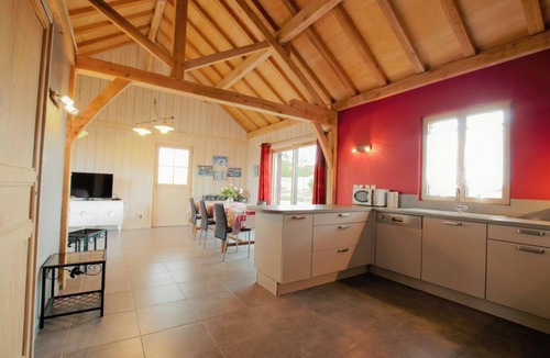 Laubressel House | Le Clos - LAUBRESSEL