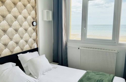 Saint-Regnobert-de-la-Cote-de-Nacre Hotel | Le Clos Normand