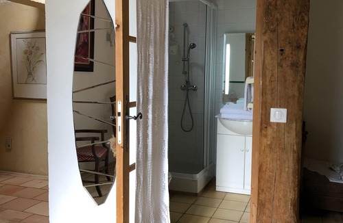Virac Bed & Breakfast | Le Clos Pastel