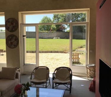Bernieres-sur-Mer Bed & Breakfast | Le Clos Pelloquin