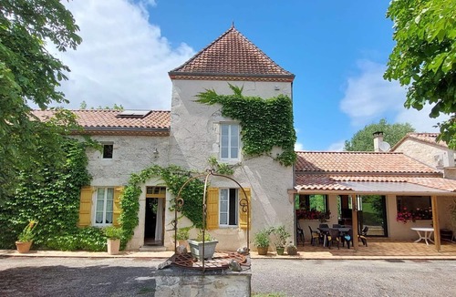 Saint-Pierre-de-Clairac House | Le Clos Saint Pierre - Gîte avec piscine privée