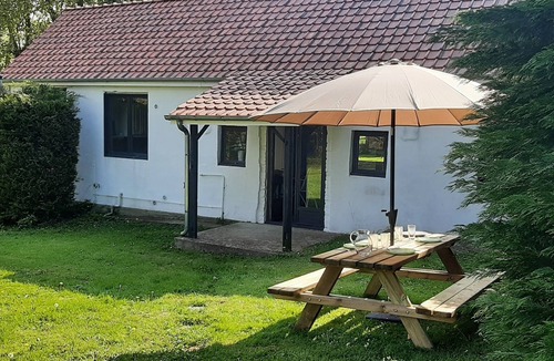 Cavron-Saint-Martin Cottage | Le Clos Saint Martin, charming gîte - 14 pers- Chic countryside 35mn from the sea