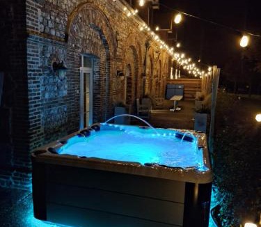 Manneville-es-Plains House | Le Clos Saint Vincent & SPA
