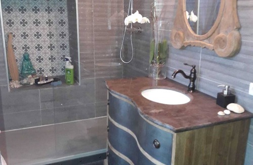 Sainte-Barbe-sur-Gaillon Bed & Breakfast | Le clos saint jean A stone's throw from Gaillon Castle 27600