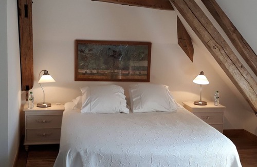Chateau-Renard House | Le Clos Saint Nicolas