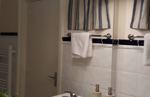 Chateau-Renard House | Le Clos Saint Nicolas