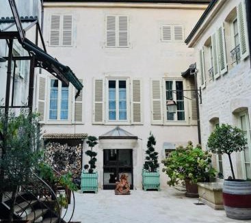 Beaune City Centre Bed & Breakfast | Le Clos Sainte-Marguerite
