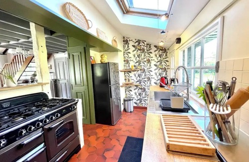 Canehan House | Le Clos Vildor Charming gîte/Normandy with horses & bordered by river 5km from the sea