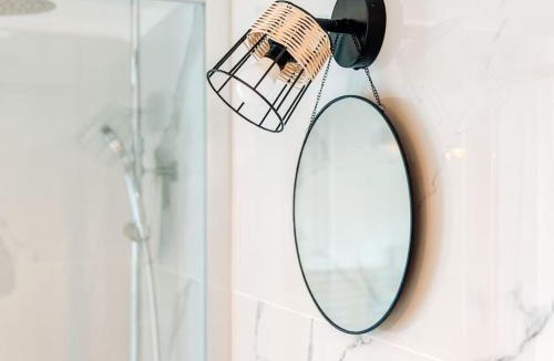 Saint-Michel-l'Observatoire House | Le constantinou