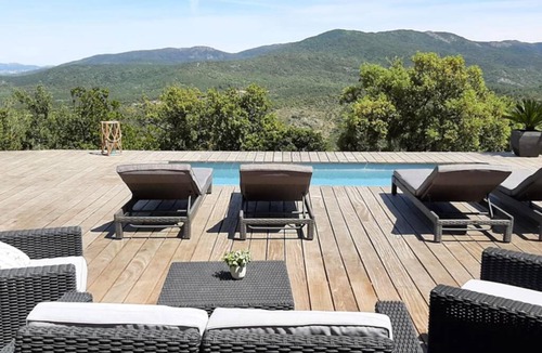 Le Muy Villa | Le COB un lieu hors du commun