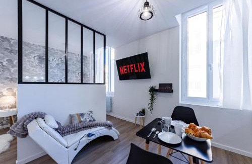 Agen Apartment | Le Cocon Agenais - Appart'Hôtel SPA - Clim - Melina & Alfred