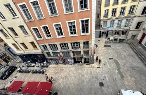 1st Arrondissement Apartment | Le Cocon Canut - Lyon Hypercentre