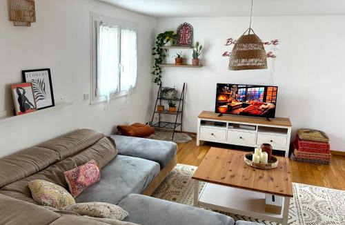 Eragny Apartment | Le Cocon d'Éragny