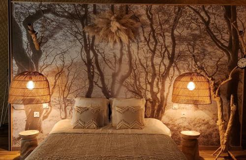 Saint-Jean-d'Elle Cabin | le cocon d'amour " Dôme avec jaccuzi privé "