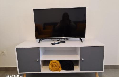 Bleneau Apartment | Le Cocon d'Aude - Proche Guédelon - Calme & Lumineux