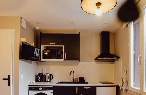 Sotteville-les-Rouen Apartment | Le Cocon du Jardin - cosy, modern, fiberglass duplex