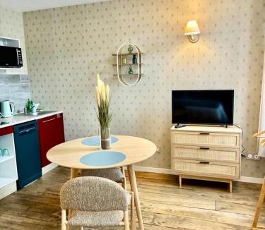 Old Town Apartment | Le Cocon de la Trinité T22