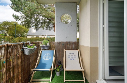 Pleurtuit Apartment | “Le Cocon De Laurence” Apartment with Private Terrace and Wi-Fi