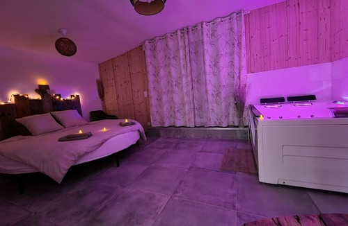 Saint-Savin House | Le Cocon de Lily