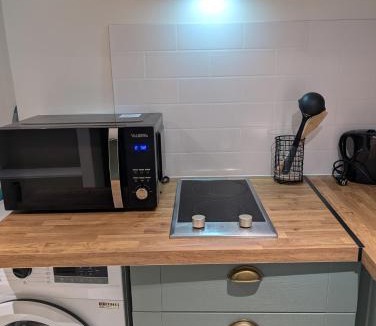 Pezens Apartment | Le Cocon de Pezens - Studio au centre du village