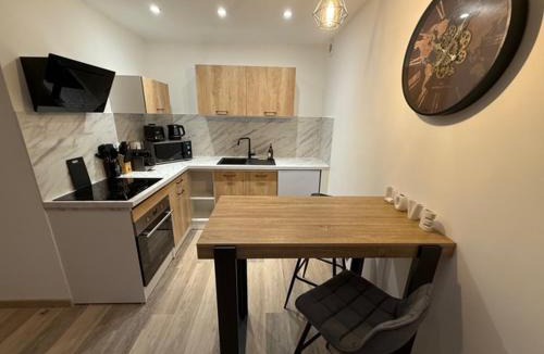Chatou Apartment | Le cocon des cœurs love room